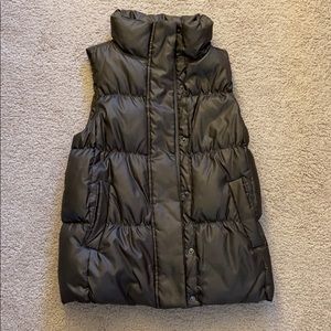 Gap Down Vest
